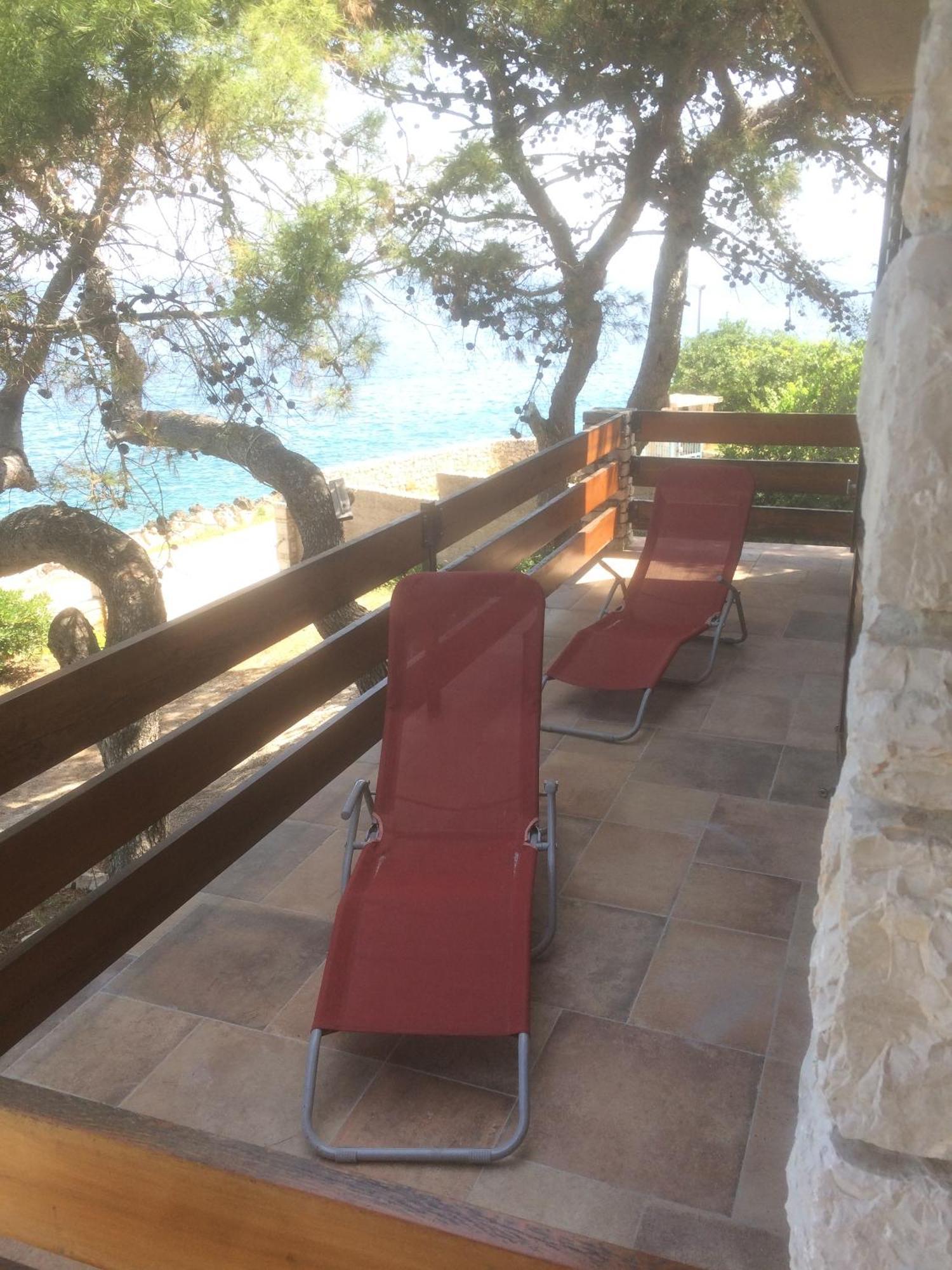 Apartments By The Sea Stomorska, Solta - 5190 Exterior foto
